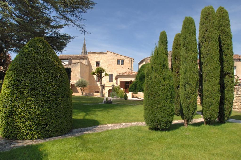 Hotel Au Logis Des Remparts Saint-Émilion Esterno foto