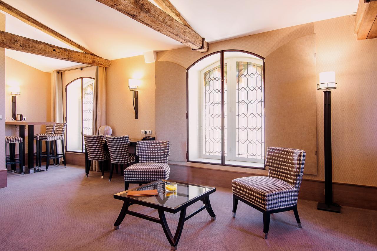 Hotel Au Logis Des Remparts Saint-Émilion Esterno foto